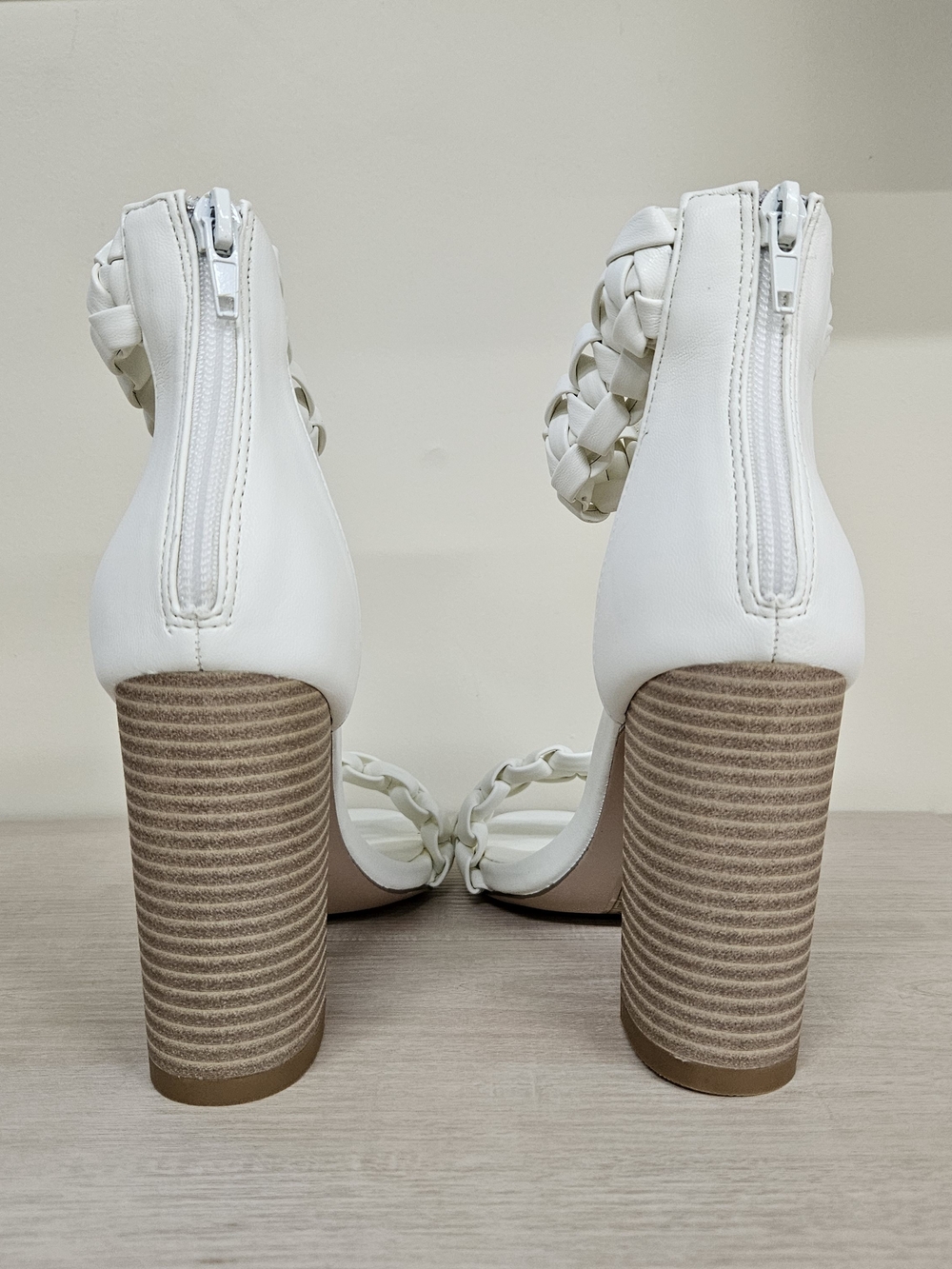 NIB | 8.5 | OASIS SOCIETY | Braided Ankle-Strap Block Heel Sandals - White - Picture 6 of 8